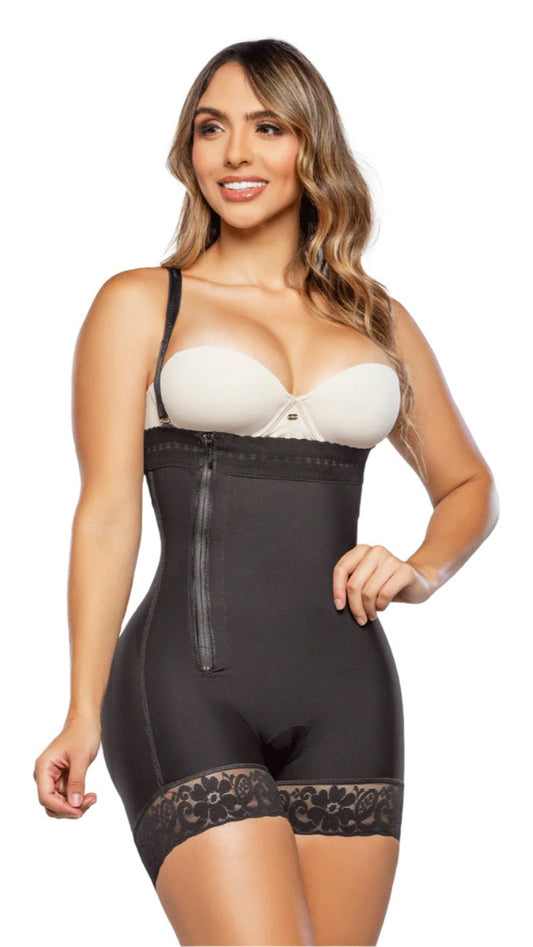 7136 'ENCANTO' STRAPLESS SHPER WITH ZIPPER ON THE SIDE