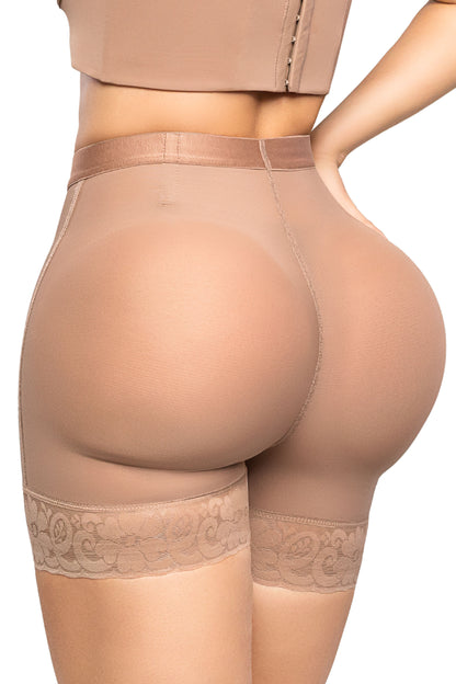 - Panty Ultrainvisible SMI4000 lifting extra natural
- Vista posterior panty con efecto redondeado
- Panty con encaje abdomen control flexible
