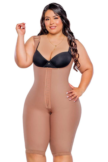- Faja AFRODITA SMI7132 triple lifting invisible
- Vista trasera faja short ultrainvisible
- Faja talle alto encaje triple efecto lifting